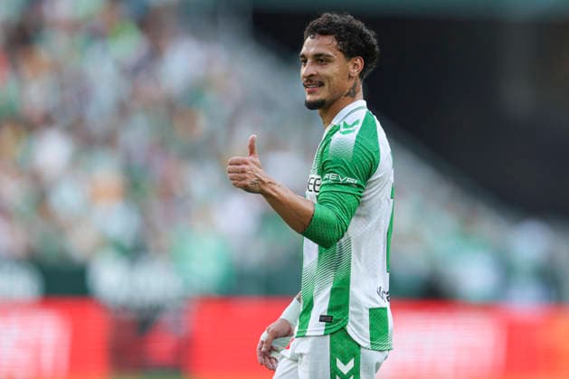 ESP: Real Betis - Getafe CF. La Liga EA Sports. Matchday 6. Antony Dos Santos of Real Betis during the La Liga EA Sports match between Real Betis and Getafe CF played at La Cartuja Stadium on Sep 17, 2026 in Sevilla, Spain. kpng Copyright: xAntonioxPozox xPRESSINPHOTOx AP_2627_BET_GET_038