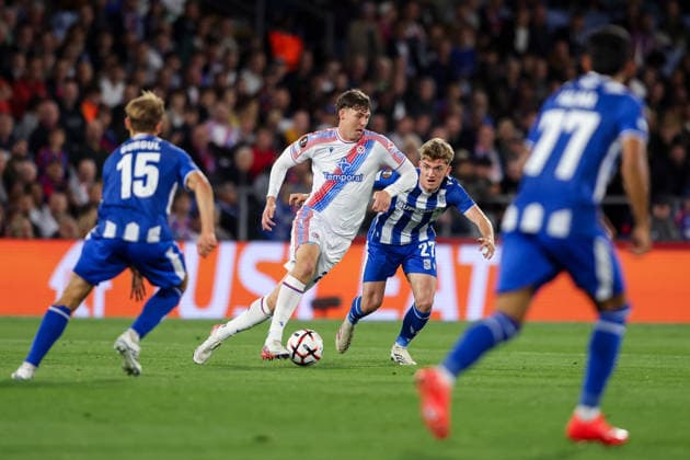 RECORD DATE NOT STATED 17th September 2026; Selhurst Park, London, England; UEFA Europa League Football, Crystal Palace versus Lech Poznan; Jorgen Strand Larsen of Crystal Palace on the ball HenningxVonxJagow