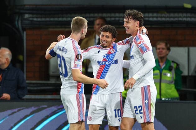 UEFA Europea League: Crystal Palace v Lech Poznan LONDON, UK - 17th Sept 2026: Yeremy Pino of Crystal Palace celebrates scoring his side s first goal with team mates during the UEFA Europa League league stage match between Crystal Palace FC and Lech Poznan at Selhurst Park London Selhurst Park England United Kingdom Copyright: xCraigxMercerx xPeakxActionxPhotosx