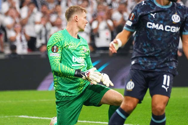 ISTANBUL, TURKEY - SEPTEMBER 17 : Goalkeeper Alexander Nubel of Besiktas reacts during the UEFA Europa League 2026 27 match between Besiktas JK and Marsilya at Tupras Stadium on September 17, 2026 in Istanbul, Turkey. Istanbul Besiktas Turkey Copyright: xSeskimphotox Besiktas-Marsilya-1709 (38)
