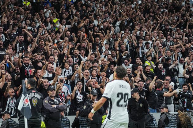 Besiktas v Olympique Marseille - UEFA Europa League ISTANBUL, TURKIYE - SEPTEMBER 17: Ilhan Fakili of Besiktas celebrates after scoring a goal during the UEFA Europa League Week 1 match between Besiktas and Olympique Marseille at Tupras Stadium in Istanbul, Turkiye, on September 17, 2026. Cemal Yurttas Anadolu Istanbul Turkey. Editorial use only. Please get in touch for any other usage.  Copyright: x2026xAnadoluxCemalxYurttasx