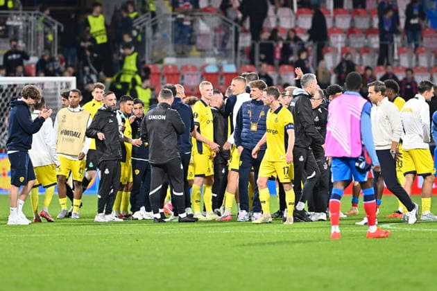 Football UEFA Europe League, 1st round match, Viktoria Plzen vs. Union Saint-Gilloise in Pilsen, Czech Republic, September 17, 2026. Football players of Union Saint-Gilloise celebrate victory. (CTKxPhoto MiroslavxChaloupka) CTKPhotoP2026091709175  CTKPhotoP2026091709175