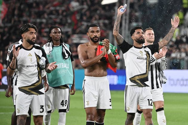 Juventus v NEC Nijmegen - UEFA Europa League TURIN, ITALY - SEPTEMBER 17: Players of Juventus celebrate victory at the end of the UEFA Europa League phase football match between Juventus and NEC Nijmegen at the Juventus Stadium in Turin, Italy, on September 17, 2026. Isabella Bonotto Anadolu Turin Italy. Editorial use only. Please get in touch for any other usage.  Copyright: x2026xAnadoluxIsabellaxBonottox