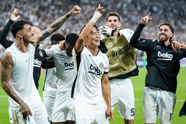 Besiktas v Olympique Marseille - UEFA Europa League ISTANBUL, TURKIYE - SEPTEMBER 18: Players of Besiktas celebrate victory at the end of the UEFA Europa League Week 1 match between Besiktas and Olympique Marseille at Tupras Stadium in Istanbul, Turkiye, on September 18, 2026. Cemal Yurttas Anadolu Istanbul Turkey. Editorial use only. Please get in touch for any other usage.  Copyright: x2026xAnadoluxCemalxYurttasx