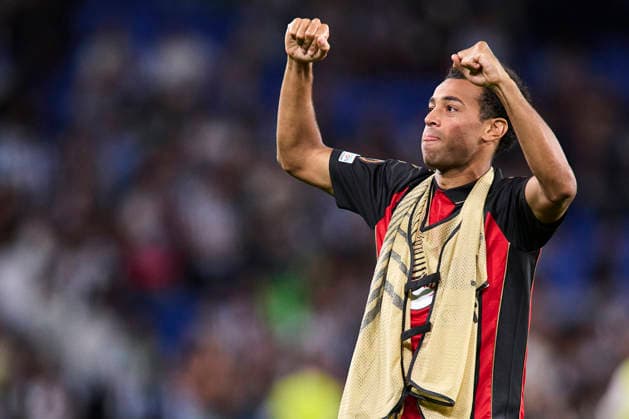 Real Sociedad de Futbol v AFC Bournemouth - UEFA Europa League 2026 27 League Phase MD1 Tyler Adams of AFC Bournemouth celebrates the victory during the UEFA Europa League 2026 27 Phase MD1 match between Real Sociedad and AFC Bournemouth at Estadio Anoeta in San Sebastian, Spain, on September 17, 2026. San Sebastian Spain  Copyright: xCesarxOrtizxGonzalezx originalFilename:ortizgonzalez-realsoci260917_npPW7.jpg