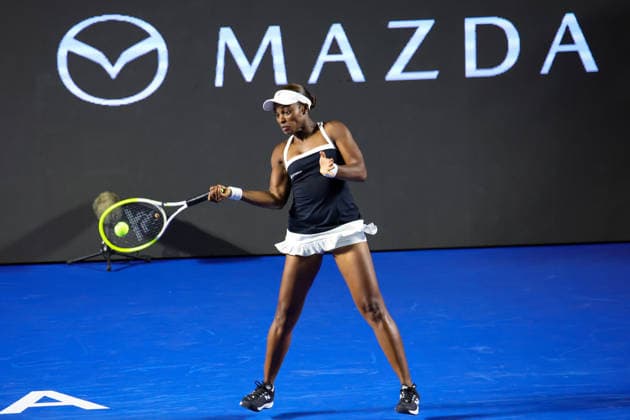 WTA, Tennis Damen GUADALAJARA OPEN 2026 WTA GUADALAJARA OPEN 2026 PEYTON STEARNS VS SLOANE STEPHENS 17092026 GUADALAJARA, JALISCO. Action photo of Sloane Stephens of the United States, during a match of the WTA Guadalajara Open 2026, held at the Centro Panamericano de Tenis of Guadalajara, Jalisco, Mexico. Foto de accion de Sloane Stephens de Estados Unidos, durante juego del WTA Guadalajara Open 2026 celebrado en el Centro Panamericano de Tenis de Guadalajara, Jalisco, Mexico PHOTO BY IMAGENSHOP AGENCIA FOTOGRAFICA GUADALAJARA JALISCO MEXICO Copyright: xIMAGENSHOPxAGENCIAxFOTOGRAFICAx
