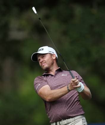 BMW PGA, Golf Herren Championship 2026 - Day One SURREY, ENGLAND, SEPTEMBER 17: Danny Willett of England tees off on the 5th hole during The DP World Tour BMW PGA Championship Day One at Wentworth Golf Club, Virginia Water, Surrey, England, on September 17. (Photo by Daniel Weir) Surrey Wentworth Golf Course England Copyright: xDanielxWeir SportsxPressxPhotox Sportspressphoto_SPR233906