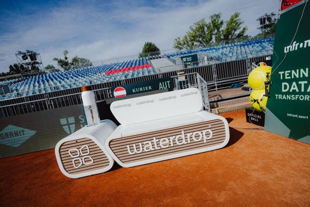 TENNIS - Davis Cup, AUT vs BEL VIENNA,AUSTRIA,18.SEP.26 - TENNIS - ITF Davis Cup, qualification round 2, Austria vs Belgium. Image shows waterdrop advertising.  GEPAxpictures xAlexanderxSolc