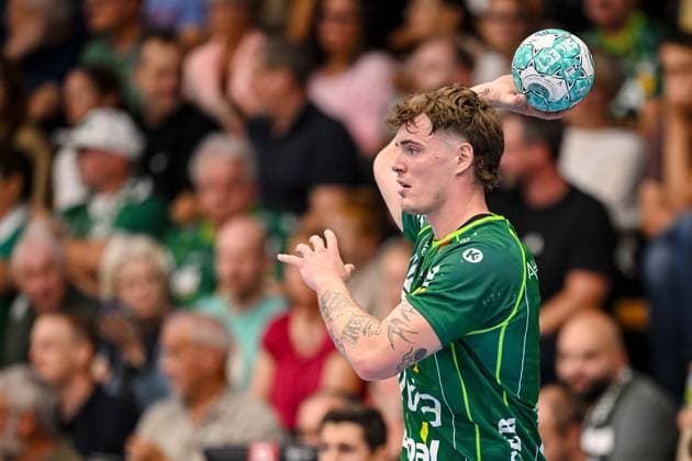 Goeppingen, Deutschland, 17.09.26: Victor Kloeve (FRISCH AUF! Goeppingen) in Aktion, am Ball, Einzelaktion waehrend des Opel Handball Bundesliga Spiels zwischen FRISCH AUF! Goeppingen vs Rhein-Neckar Loewen in der EWS Arena am 17. September 2026 in Goeppingen, Deutschland. (Foto von Harry Langer DeFodi Images) Goeppingen, Germany, 17.09.26: Victor Kloeve (FRISCH AUF! Goeppingen) controls the Ball during the Opel Handball Bundesliga match between FRISCH AUF! Goeppingen vs Rhein-Neckar Loewen at EWS Arena on September 17, 2026 in Goeppingen, Germany. (Photo by Harry Langer DeFodi Images) (Photo by Harry Langer DeFodi Images) -