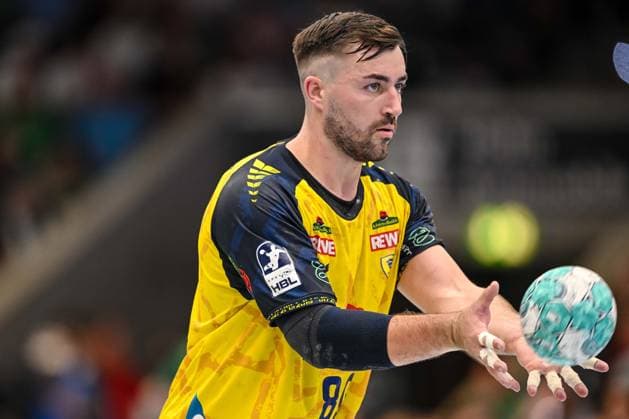 Goeppingen, Deutschland, 17.09.26: Jannik Kohlbacher (Rhein-Neckar Loewen) in Aktion, am Ball, Einzelaktion waehrend des Opel Handball Bundesliga Spiels zwischen FRISCH AUF! Goeppingen vs Rhein-Neckar Loewen in der EWS Arena am 17. September 2026 in Goeppingen, Deutschland. (Foto von Harry Langer DeFodi Images) Goeppingen, Germany, 17.09.26: Jannik Kohlbacher (Rhein-Neckar Loewen) controls the Ball during the Opel Handball Bundesliga match between FRISCH AUF! Goeppingen vs Rhein-Neckar Loewen at EWS Arena on September 17, 2026 in Goeppingen, Germany. (Photo by Harry Langer DeFodi Images) (Photo by Harry Langer DeFodi Images) -