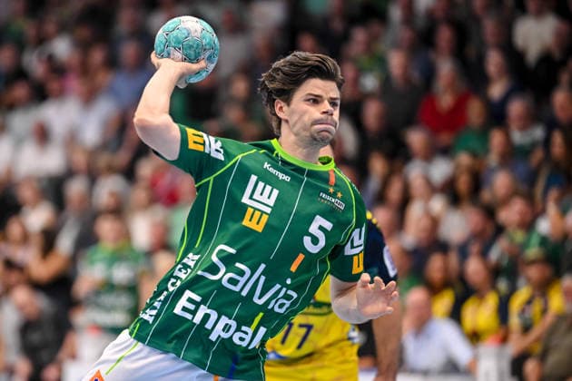 Goeppingen, Deutschland, 17.09.26: Rutger Ten Velde (FRISCH AUF! Goeppingen) in Aktion, am Ball, Einzelaktion waehrend des Opel Handball Bundesliga Spiels zwischen FRISCH AUF! Goeppingen vs Rhein-Neckar Loewen in der EWS Arena am 17. September 2026 in Goeppingen, Deutschland. (Foto von Harry Langer DeFodi Images) Goeppingen, Germany, 17.09.26: Rutger Ten Velde (FRISCH AUF! Goeppingen) controls the Ball during the Opel Handball Bundesliga match between FRISCH AUF! Goeppingen vs Rhein-Neckar Loewen at EWS Arena on September 17, 2026 in Goeppingen, Germany. (Photo by Harry Langer DeFodi Images) (Photo by Harry Langer DeFodi Images) -