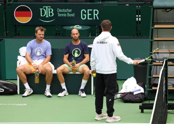 Kevin Krawietz, Tim Puetz, Training, practice, Davis Cup Germany vs. Croatia, Heristo Arena, Halle Westf., Germany Tennis - Davis Cup 20026 - Davis Cup - Heristo Arena - Halle West - Northrhine Westphalia - Germany - 18 September 2026. Copyright: xJuergenxHasenkopfx