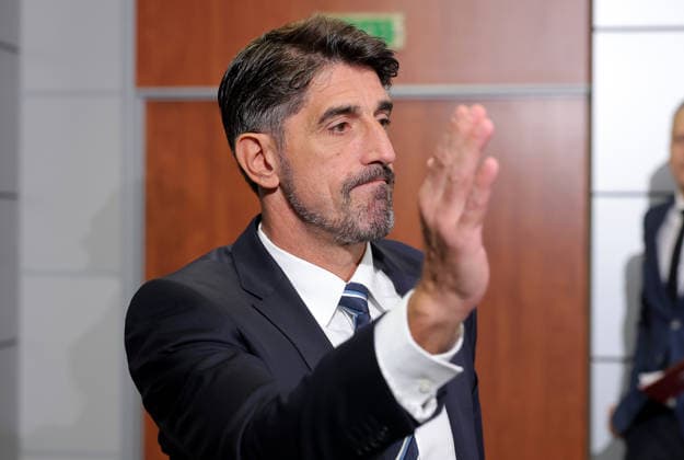 Veljko Paunovic, UEFA Nations League press conference, PK, Pressekonferenz Stara Pazova, Serbia. Sept. 18th 2026. Serbia s football national team, Nationalteam head coach Veljko Paunovic during the press conference ahead of the Serbia v Greece UEFA Nations League match on September 18. 2026. in Stara Pazova, Serbia. Stara Pazova Serbia Copyright: xPedjaxMilosavljevic STARSPORTx x2026x