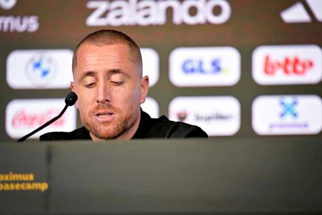 Belgian National Football team squad, Mannschaftsbild, Totale Announcement 18 09 2026 TUBEKE, BELGIUM - SEPTEMBER 18 : Swerts Gill head coach of Belgium U21, U 21 speaking to the press during a press conference, PK, Pressekonferenz to announce his player selection to compete in the UEFA U21 Championship on September 18, 2026 in Tubeke, Belgium, 18 09 2026 Tubeke Belgium  Copyright: xSesx