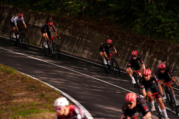 The pack rides during the Giro d™Abruzzo, stage 4 from Silvi to Controguerra (182 km) - Abruzzo, Italy - Friday, September 18, 2026. - cycling.  Copyright: xFabioxFerrari LaPressex