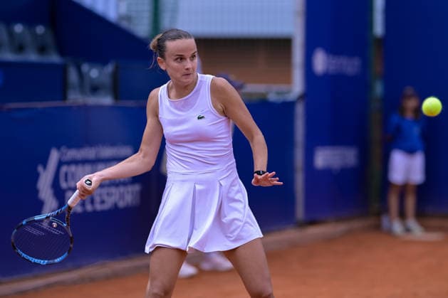 BBVA Open Internacional of Valencia Quarter Final Clara Burel from France against Guiomar Maristany Zuleta de Reales from Spain in action during the BBVA Open Internacional of Valencia Quarter Final at Sporting Tennis Valencia, (Valencia ) on September 18, 2026. Copyright: xVicentexVidalxFernandezx