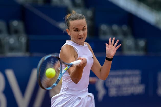 BBVA Open Internacional of Valencia Quarter Final Clara Burel from France against Guiomar Maristany Zuleta de Reales from Spain in action during the BBVA Open Internacional of Valencia Quarter Final at Sporting Tennis Valencia, (Valencia ) on September 18, 2026. Copyright: xVicentexVidalxFernandezx