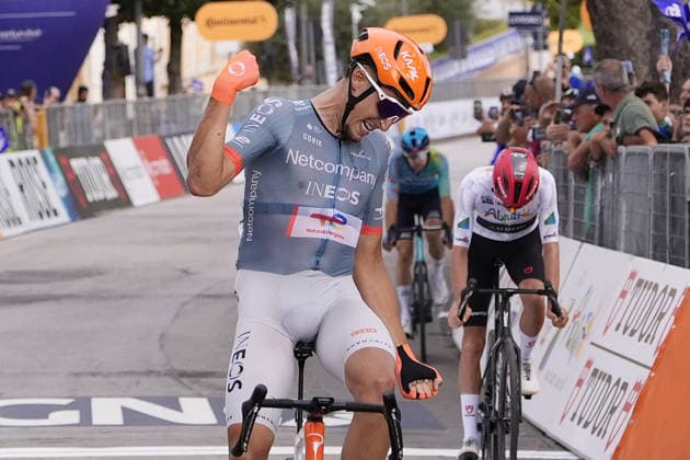 France s KÃ vin Vauquelin of Netcompany Ineos winner of the stage during the Giro d™Abruzzo, stage 4 from Silvi to Controguerra (182 km) - Abruzzo, Italy - Friday, September 18, 2026. - cycling.  Copyright: xFabioxFerrari LaPressex