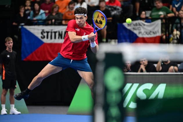 Ben Shelton (USA), photo, playes against Jiri Lehecka (CZE) in their game of the 2026 Davis Cup men s team tennis World Championship, WM, Weltmeisterschaft match between the Czech Republic and the United States, in Prague, Czech Republic, on September 18, 2026. (CTKxPhoto MichalxKamaryt) CTKPhotoP2026091806671  CTKPhotoP2026091806671