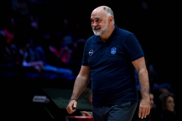 Zenit St. Petersburg v Anadolu Efes - VTB United League SuperCup MOSCOW, RUSSIA - SEPTEMBER 18: Head coach of Anadolu Efes, Pablo Laso follows the VTB United League SuperCup B Group match between Anadolu Efes and Zenit St. Petersburg in Moscow, Russia, on September 18, 2026. Sefa Karacan Anadolu Moscow Russia. Editorial use only. Please get in touch for any other usage.  Copyright: x2026xAnadoluxSefaxKaracanx