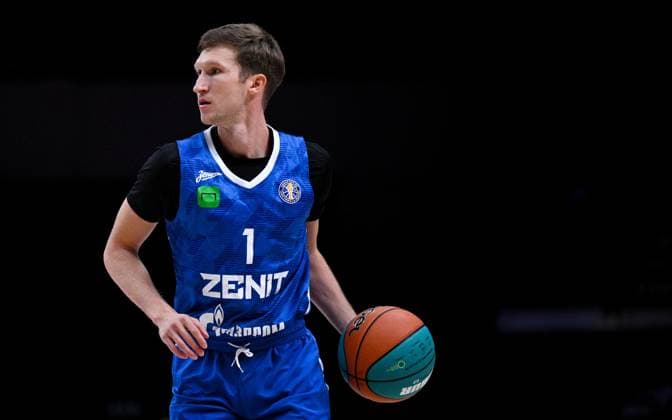 Russia Basketball United League Supercup Zenit - Anadolu Efes 9246078 18.09.2026 Zenit s Aleksandr Shcherbenev dribbles during the VTB United League SuperCup basketball match between Zenit St. Petersburg and Anadolu Efes Istanbul, in Moscow, Russia. Alexey Filippov Sputnik Moscow Russia  Copyright: xAlexeyxFilippovx