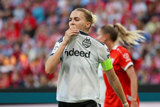 18.09.2026, xusrbx, Fussball Google Pixel Frauen-Bundesliga, FSV Mainz 05 - Eintracht Frankfurt v.l. Laura Freigang (Eintracht Frankfurt, 10),unzufrieden, enttaeuscht, niedergeschlagen, frustriert, Mainz