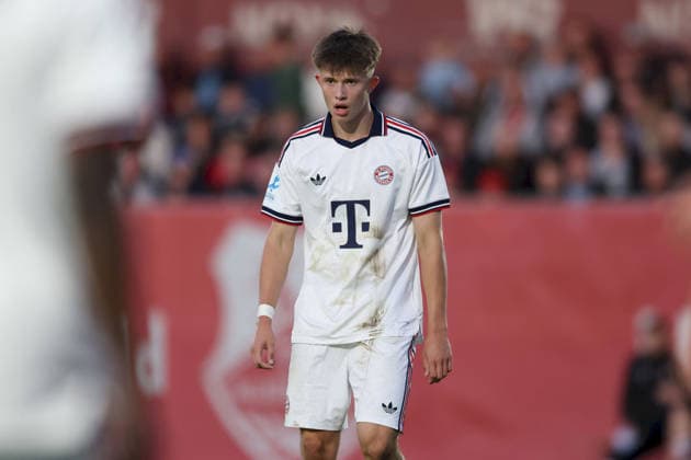 18.09.2026, Herren, Fussball, Saison 2026 2027, Regionalliga Bayern, 10. Spieltag: TSV Aubstadt - FC Bayern Muenchen II Matous Srb ( 11, FC Bayern München II) Sulzfeld Schulstadion Aubstadt (NGN Arena) Bayern Deutschland