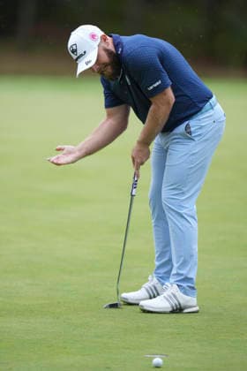 VIRGINIA WATER, ENGLAND - SEPTEMBER 18: Tyrrell Hatton (ENG) reacts after missing a putt on the twelfth green during Round 2 at the BMW PGA, Golf Herren Championship at Wentworth Golf Club, Virginia Water on September 18, 2026 in Surrey, England The BMW PGA Championship