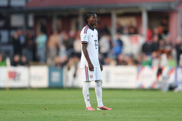 18.09.2026, Herren, Fussball, Saison 2026 2027, Regionalliga Bayern, 10. Spieltag: TSV Aubstadt - FC Bayern Muenchen II Oluwaseyi Wilson ( 7, FC Bayern München II) Sulzfeld Schulstadion Aubstadt (NGN Arena) Bayern Deutschland