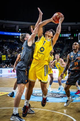 Basketball Berlin 18.09.2026 Saison 2026 2027 EasyCredit BBL 1. Bundesliga Männer, Herren Alba Berlin - NINERS Chemnitz Jack Kayil (Alba Berlin, No.07)