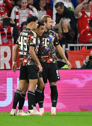 TOR zum 1:0 Jamal Musiala FC Bayern Muenchen FCB (10) Torjubel Harry Kane FC Bayern Muenchen FCB (09) Aleksandar Pavlovic FC Bayern Muenchen FCB (45) FC Bayern Muenchen FCB vs 1. FC Union Berlin FCU 18.09.2026 DFL REGULATIONS PROHIBIT ANY USE OF PHOTOGRAPHS AS IMAGE SEQUENCES AND OR QUASI-VIDEO FC Bayern Muenchen FCB vs 1. FC Union Berlin FCU