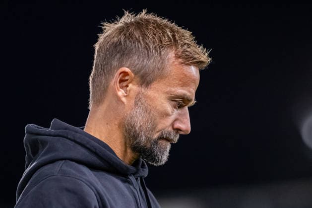 Michael Schiele (FC Wuerzburger Kickers, Cheftrainer) reagiert enttaeuscht nach der 2:1 Niederlage GER, SC Verl vs. FC Wuerzburger Kickers, Fussball, 3. Liga, 7. Spieltag, Spielzeit 2026 2027, 18.09.2026 DFL Regulations prohibit any use of photographers as image sequences and or quasi-video. GER, SC Verl vs. FC Wuerzburger Kickers, Fussball, 3. Liga, 7. Spieltag, Spielzeit 2026 2027, 18.09.2026 Verl Copyright: xEibner-Pressefoto JanxRollingerx EP_JSK