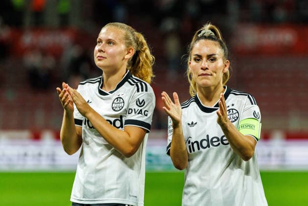 GPFBL, 1. FSV Mainz 05 - Eintracht Frankfurt, 18.09.2026, Mainz Jarne Teulings (Eintracht Frankfurt, 9) und Ereleta Memeti (Eintracht Frankfurt, 7) jubeln nach dem Sieg im Spiel der Google Pixel Frauen Bundesliga am 5. Spieltag der Saison 2026 27 zwischen dem 1. FSV Mainz 05 und Eintracht Frankfurt in der MEWA Arena, Mainz, 18.09.2026. Copyright: xBEAUTIFULxSPORTS Hahnex