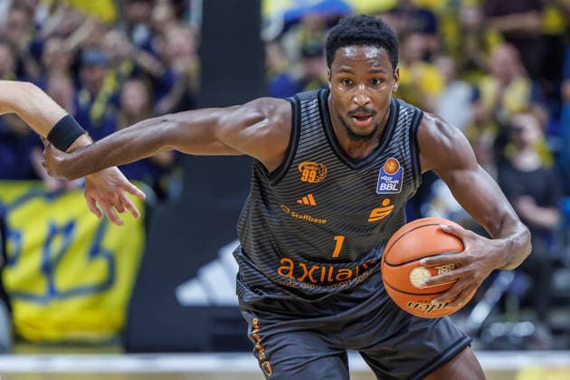 Basketball, Männer: Bundesliga, Alba Berlin - Niners Chemnitz, Uber Arena am 18.9.26 in Berlin. Phlandrous Fleming Jr. (NINERS Chemnitz) in Aktion. Alba Berlin - Niners Chemnitz