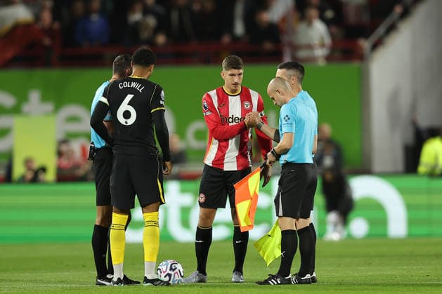 18th September 2026; Gtech Community Stadium, London, England; Premier League Football, Brentford versus Chelsea; Pre-match coin toss KatiexChan