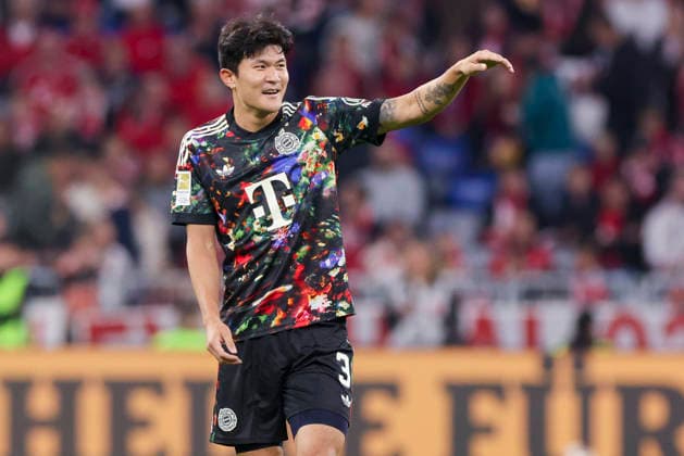 Minjae Kim (FC Bayern Muenchen) gestikuliert waehrend des spiels der 1. Bundesliga zwischen FC Bayern Muenchen und 1. FC Union Berlin, Allianz Arena am 18. September 2026 in Muenchen, Deutschland. (Foto von Marco Steinbrenner DeFodi Images) +++ Minjae Kim (FC Bayern Muenchen) gestures during the Bundesliga match between FC Bayern Muenchen and 1. FC Union Berlin at Allianz Arena on September 18, 2026 in Munich, Germany. (Photo by Marco Steinbrenner DeFodi Images) DFB DFL REGULATIONS PROHIBIT ANY USE OF PHOTOGRAPHS AS IMAGE SEQUENCES AND OR QUASI-VIDEO. (Photo by Marco Steinbrenner DeFodi Images) -