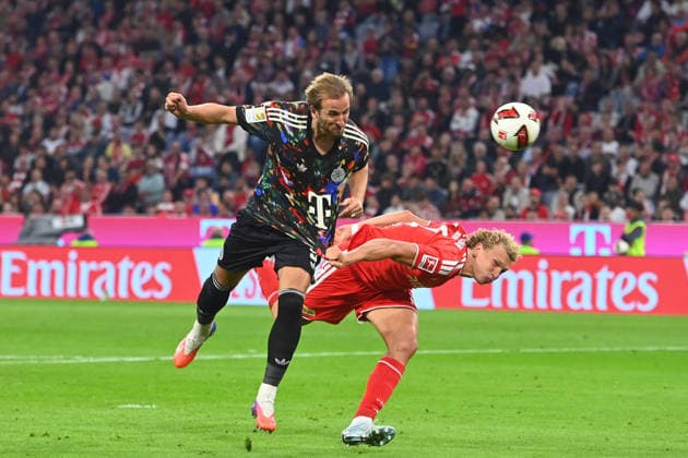 Tor Harry KANE (Bayern Muenchen) per Kopfball, Aktion,Zweikampf gegen Leopold QUERFELD (Union Berlin) zum 4-0,Strafraumszene. Fussball 1. Bundesliga Saison 2026 2027, 4.Spieltag, Spieltag04, FC Bayern Muenchen - 1.FC Union Berlin am 18.09.2026 , A L L I A N Z A R E N A.