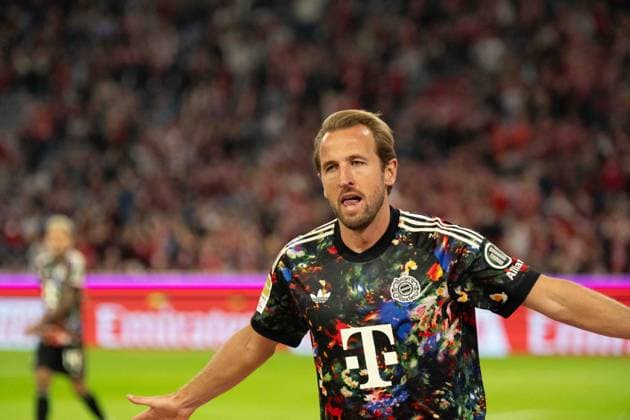 18.09.2026: Fußball: FC Bayern München - Union Berlin, 4. Spieltag der 1. Bundesliga in der Allianz Arena in München Torjubel Harry Kane (FC Bayern Munchen, 9) zum 4:0. WICHTIGER HINWEIS: Gemäß den Vorgaben der DFL und des DFB ist es untersagt, in dem Stadion und oder vom Spiel angefertigte Fotoaufnahmen in Form von Sequenzbildern und oder videoähnlichen Fotostrecken zu verwerten bzw. verwerten zu lassen. Copyright: xJamesxZabelx