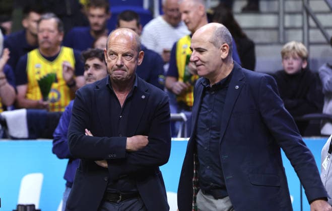 Geschäftsführer Marco Baldi, Sportdirektor Himar Ojeda Aktion Oberkörper Basketball BBL Bundesliga Herren 1. Spieltag Saison 2026 2027 18.09.2026 ALBA Berlin vs. Niners Chemnitz 99ers