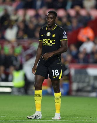 Premier League - Brentford v Chelsea LONDON, ENGLAND, SEPTEMBER 18: Danny Welbeck of Chelsea during The Premier League match between Brentford v Chelsea at GTECH Community Stadium, London, England, on September 18. (Photo by Daniel Weir) London GTECH Community Stadium England Copyright: xDanielxWeir SportsxPressxPhotox Sportspressphoto_SPR234095