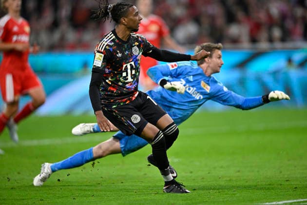 TOR zum 6:0 Michael Olise FC Bayern Muenchen FCB (17) Torschuss Aktion Torchance gegen Torwart Frederik Roennow 1. FC Union Berlin FCU (01) FC Bayern Muenchen FCB vs 1. FC Union Berlin FCU 18.09.2026 DFL REGULATIONS PROHIBIT ANY USE OF PHOTOGRAPHS AS IMAGE SEQUENCES AND OR QUASI-VIDEO FC Bayern Muenchen FCB vs 1. FC Union Berlin FCU