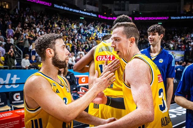 Basketball Berlin 18.09.2026 Saison 2026 2027 EasyCredit BBL 1. Bundesliga Männer, Herren Alba Berlin - NINERS Chemnitz Jordan Ford (Alba Berlin, No.03) Justin Bean (Alba Berlin, No.34)