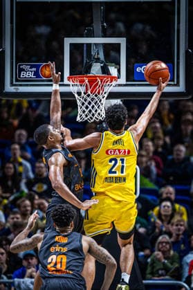 Basketball Berlin 18.09.2026 Saison 2026 2027 EasyCredit BBL 1. Bundesliga Männer, Herren Alba Berlin - NINERS Chemnitz Brandon Angel (Alba Berlin, No.21)