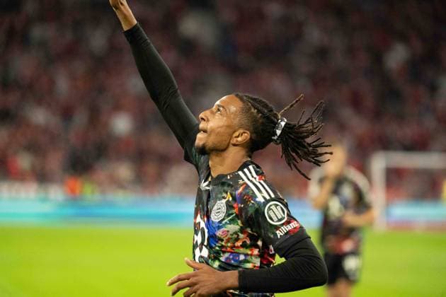 18.09.2026: Fußball: FC Bayern München - Union Berlin, 4. Spieltag der 1. Bundesliga in der Allianz Arena in München Torsjubel Michael Olise (FC Bayern Munchen, 17) zum 6:0. WICHTIGER HINWEIS: Gemäß den Vorgaben der DFL und des DFB ist es untersagt, in dem Stadion und oder vom Spiel angefertigte Fotoaufnahmen in Form von Sequenzbildern und oder videoähnlichen Fotostrecken zu verwerten bzw. verwerten zu lassen. Copyright: xJamesxZabelx