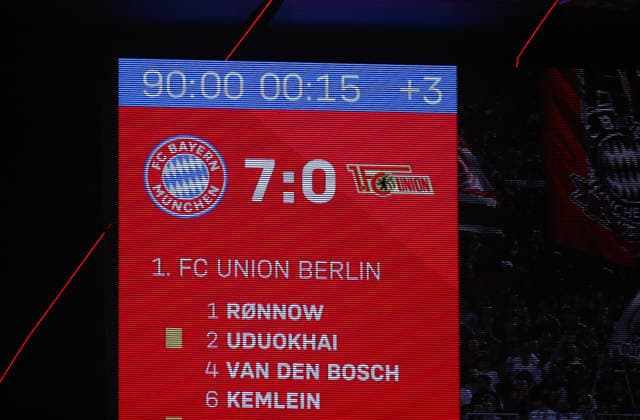 Fussball, Herren, Bundesliga, Saison 2026 2027, FC Bayern München - 1. FC Union Berlin, Allianz Arena 7:0 auf der Anzeigetafel, Endergebnis DFB, DFL regulations prohibit any use of photographs as image sequences and or quasi-video