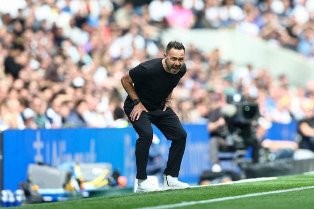 Tottenham Hotspur v Aston Villa, Premier League Tottenham Hotspur manager Roberto de Zerbi reacts during the Tottenham Hotspur v Aston Villa Premier League match at the Tottenham Hotspur Stadium, London, England on 17 September 2026 Credit: Ian Stephen Every Second Media Editorial use only. All images are copyright Every Second Media Limited. No images may be reproduced without prior permission. All rights reserved. Premier League and Football League images are subject to licensing agreements with Football DataCo Limited. see https: www.football-dataco.com Copyright: xIMAGO EveryxSecondxMediax ESM-2173-0015 IanxStephenx xEveryxSecondxMediax