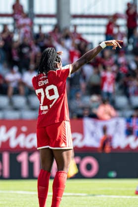 Edna Imade (29 Bayern) jubelt über das Tor zum 2-0 beim Google Pixel Frauen Bundesligaspiel FC Bayern München - 1. FC Köln am 19.09.2026. München FC Bayern Campus Bayern Deutschland