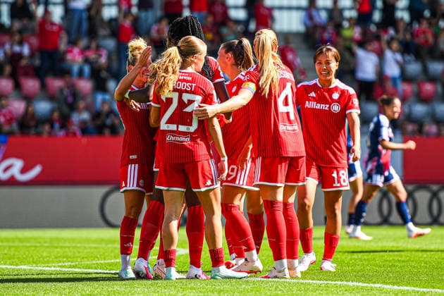 19.09.2026, München, Deutschland. Google Pixel Frauen-Bundesliga: FC Bayern München Frauen gegen 1. FC Köln Frauen am FC Bayern Campus. Edna Imade (FC Bayern Frauen) jubelt nach Ihrem zweiten Tor.