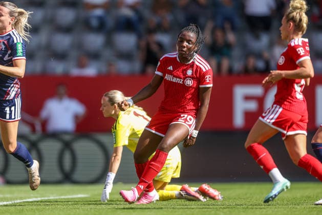 GER, München, FC Bayern München vs FC Köln, Google Pixel Frauen Bundesliga, Fussball, DFB, Spielzeit 2026 2027, FC Bayern Campus, 5. Spieltag im Bild: Edna Imade (FC Bayern München Frauen 29), Tor, Jubel und Freude, Emotionen DFB DFL REGULATIONS PROHIBIT ANY USE OF PHOTOGRAPHS AS IMAGE SEQUENCES AND OR QUASI-VIDEO, 19.09.2026 Copyright: HMBxMedia HendrikxHamelau