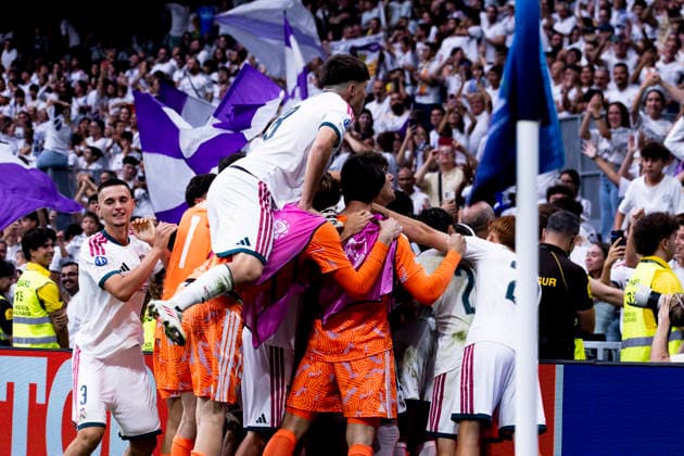 Real Madrid U20 v Santiago Wanderers U20 - Intercontinental Cup U20 September 19, 2026, Santiago Bernabeu Stadium, Madrid, Spain: Roberto Martin of Real Madrid celebrates his goal during the U-20 Intercontinental Cup final match between Real Madrid and Santiago Wanderers at the Santiago Bernabeu Stadium, Madrid, Spain. Madrid Santiago Bernabeu Stadium Madrid Spain Copyright: xAlejandroxMatiasxAcostax